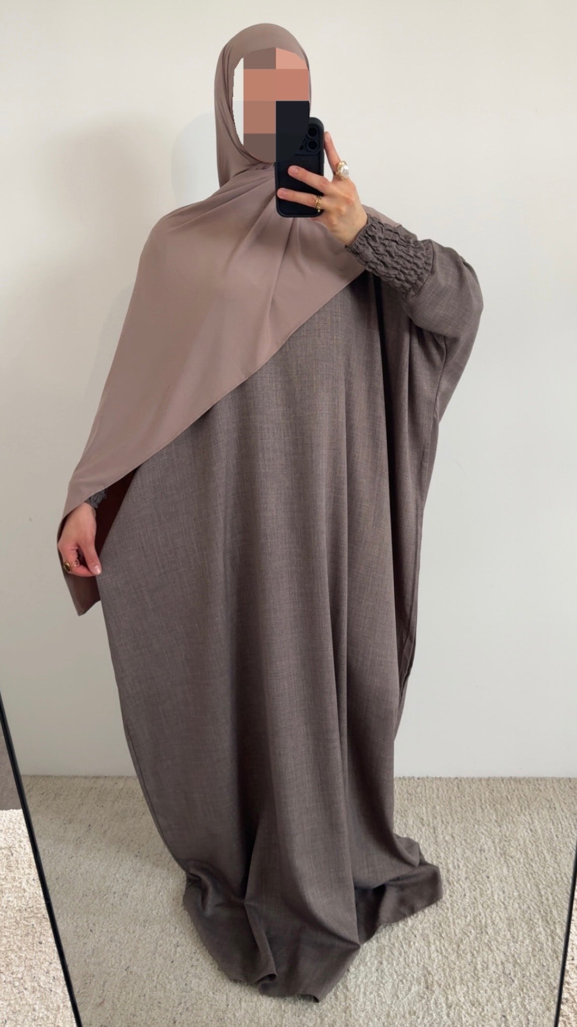 Abaya Souk tall-3